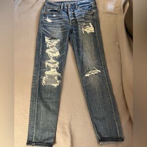 American Eagle distressed jeans size 2